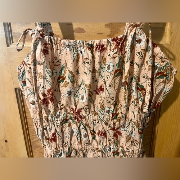 Floral Tank Top - Picture 2 of 3